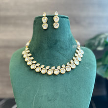 Load image into Gallery viewer, Tear drop square 22k gold plated Single layer Golden Tayani Necklace set
