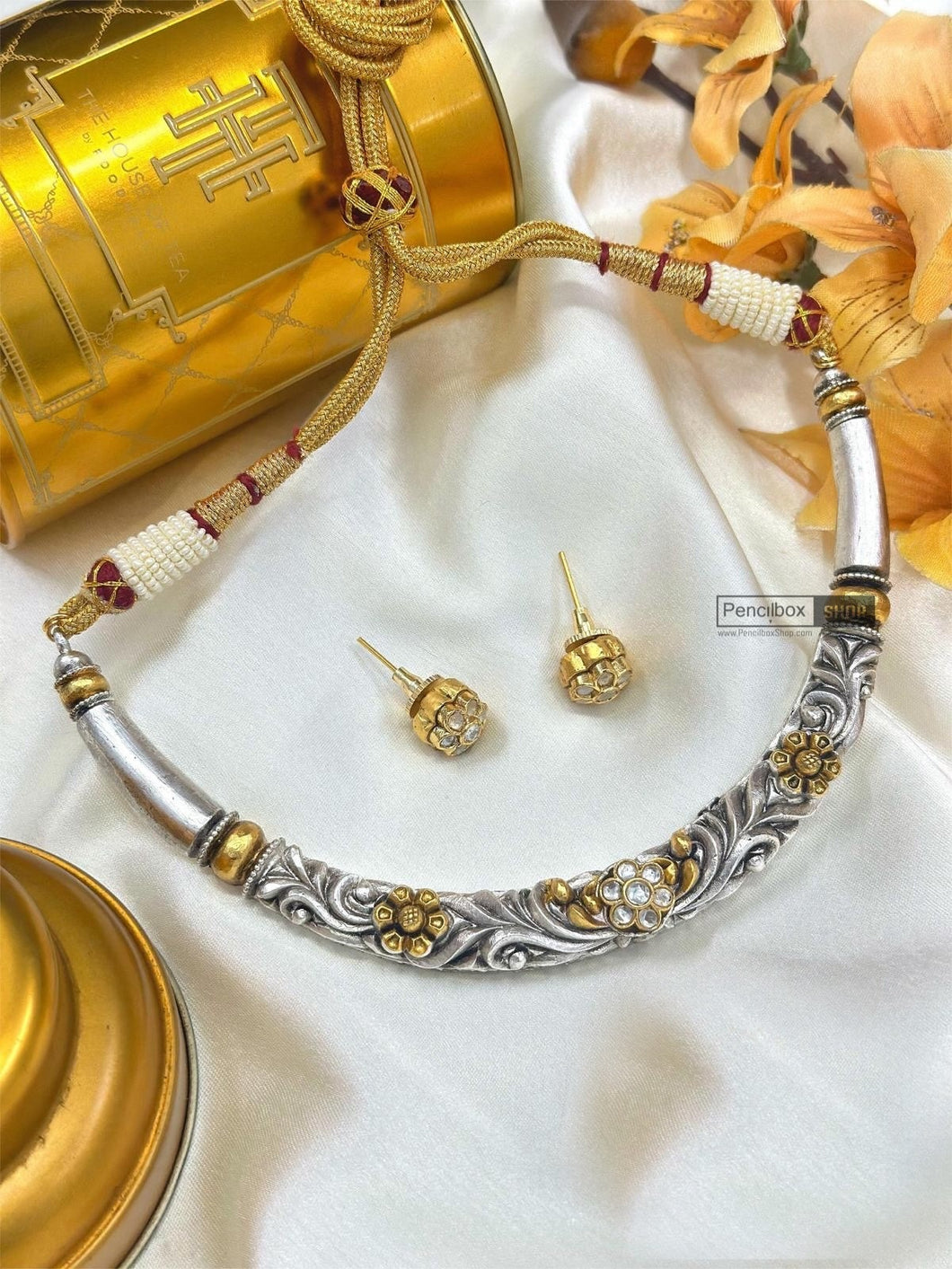 German Silver Dual Tone Pachi Kundan Flower Hasli Necklace set