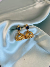 Load image into Gallery viewer, Gold matte finish Jhumka Earrings

