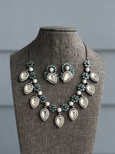 Load image into Gallery viewer, Maya Blue Uncut Kundan American diamond pearl Necklace set
