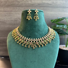 Load image into Gallery viewer, Multicolor cz Dainty Kemp Stone Flower necklace set
