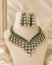 Load image into Gallery viewer, Green Tassel Moissanite Stone Necklace set
