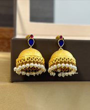 Load image into Gallery viewer, Pachi kundan Bird Golden Brass Pearl Jhumka earrings
