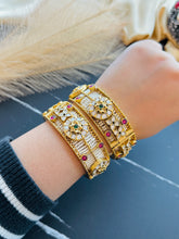 Load image into Gallery viewer, Set of 2 Bangles Rajwadi Amrapali Openable Stone gold finish
