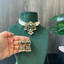 Load image into Gallery viewer, Tayani Gold plated green Premium Choker Necklace set
