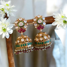 Load image into Gallery viewer, Pachi Kundan Moissanite ethnic jhumkas

