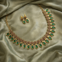 Load image into Gallery viewer, TRENDING Ruby Green Traditional Palakka Kerala Necklace set

