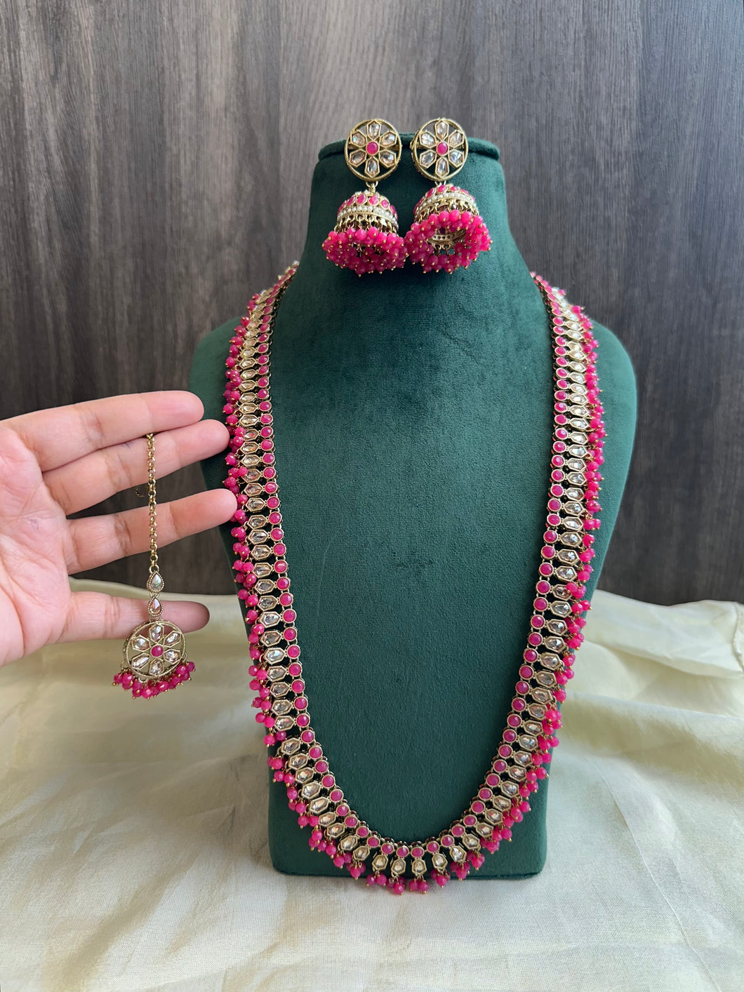 Long Hot Pink Polki Sleek necklace set with maangtikka