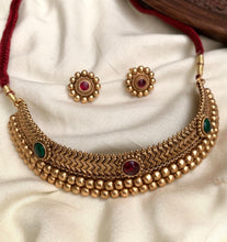 Load image into Gallery viewer, Dainty Pearl Ruby Green Choker Temple Ethnic Necklace set
