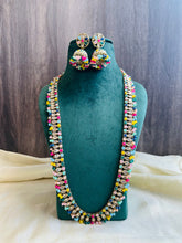 Load image into Gallery viewer, Long Polki Sleek necklace set with maangtikka
