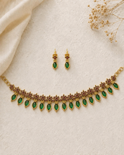 Load image into Gallery viewer, TRENDING Ruby Green Traditional Palakka Kerala Necklace set
