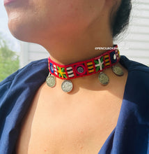 Load image into Gallery viewer, Handmade Mirror Coin Fabric Triangle Choker necklace set
