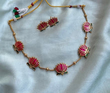 Load image into Gallery viewer, TRENDING enamel Meenakari Lotus Golden Necklace set
