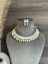 Load image into Gallery viewer, Uma Enamel White Tayani Premium Necklace set

