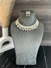 Load image into Gallery viewer, Uma Enamel White Tayani Premium Necklace set
