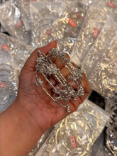 Load image into Gallery viewer, Navratri COMBO OFFER Full SET 4 Glass + 1 Kashmiri  Bangle Combo set
