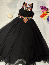 Load image into Gallery viewer, PRE ORDER Navratri Special Anarkai Gown
