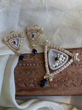 Load image into Gallery viewer, Cz Golden American Diamond pendant set

