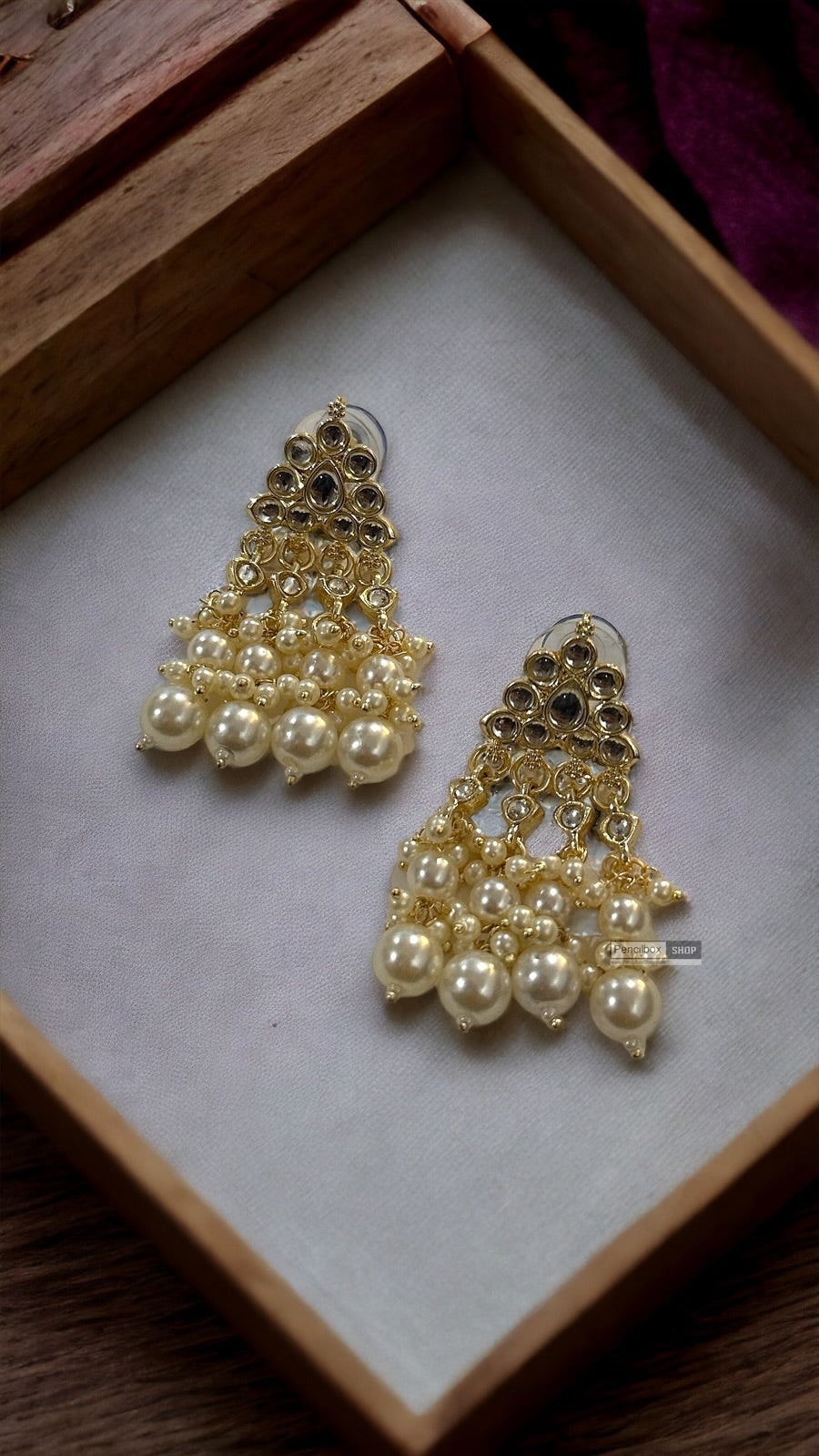 White kundan Simple Pearl Earrings