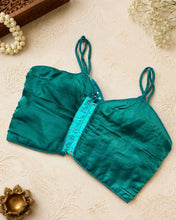 Load image into Gallery viewer, Colors- Stylish Full Real Mirror Blouse (38-42)
