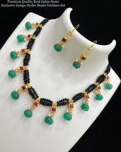 Load image into Gallery viewer, Real jadau black hydro beads necklace set
