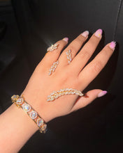 Load image into Gallery viewer, Golden Solitaire Adjustable HandCuff Celebrity
