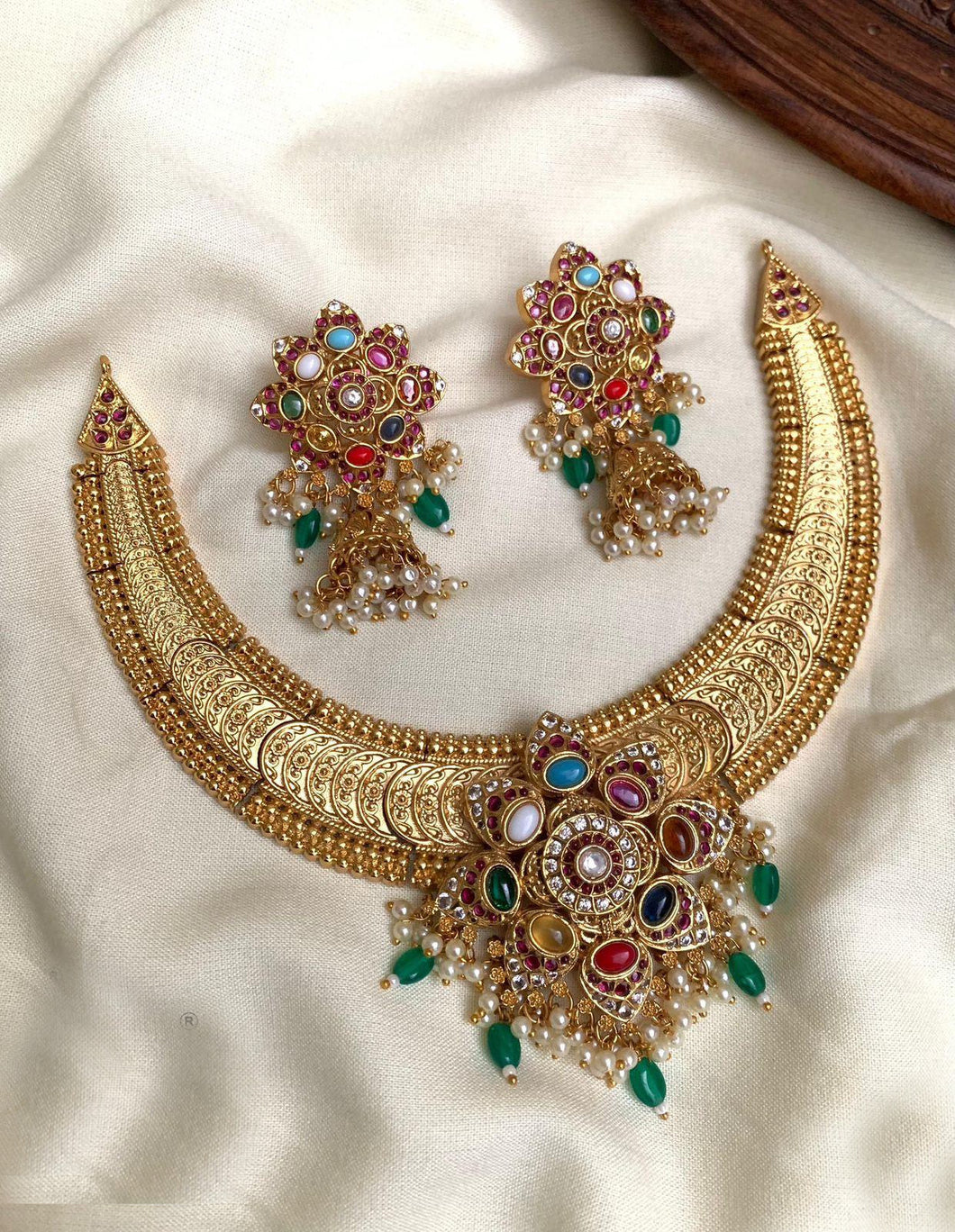 Golden Multicolor Pipe Hasli Cz Temple necklace set