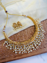 Load image into Gallery viewer, Dainty Pearl Hasli Carved Temple Ethnic Necklace set
