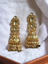 Load image into Gallery viewer, Pachi Kundan Brass White layered Jhumka Designer Earrings
