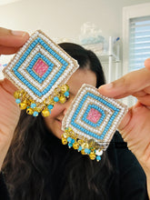 Load image into Gallery viewer, Handmade Square pearl beaded Earrings
