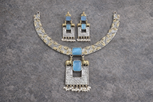 Load image into Gallery viewer, Firozi sky blue Nandi Fusion German Silver Dual tone Necklace set
