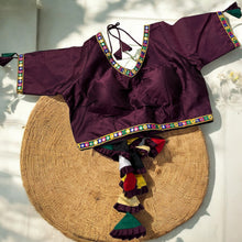 Load image into Gallery viewer, 38-42 Wine Foiled Mirror Blouse with tassel
