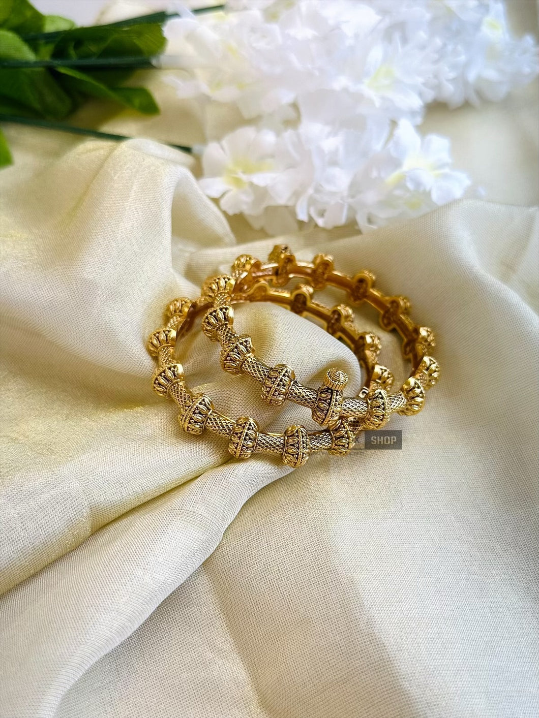 Antique Gold Plain Kada Ethnic Bangle set