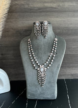 Load image into Gallery viewer, Tassel Dangling Victorian American Diamond designer Necklace set

