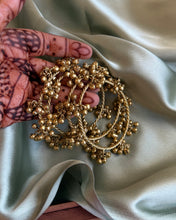 Load image into Gallery viewer, Ghungroo Bangle set Kashmiri
