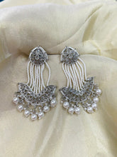 Load image into Gallery viewer, Kundan Hydro Pearl Long Drop Earrings
