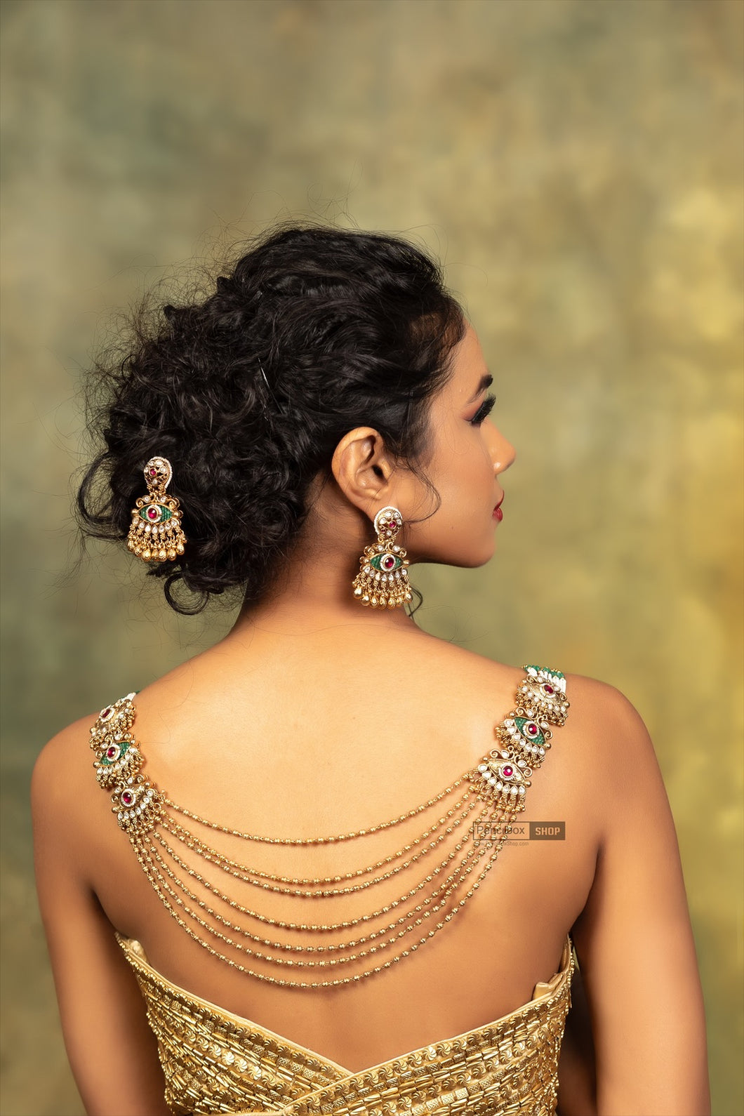 ‘Mira’ Heritage Rajwadi Green White Pearl Long Mala Necklace set