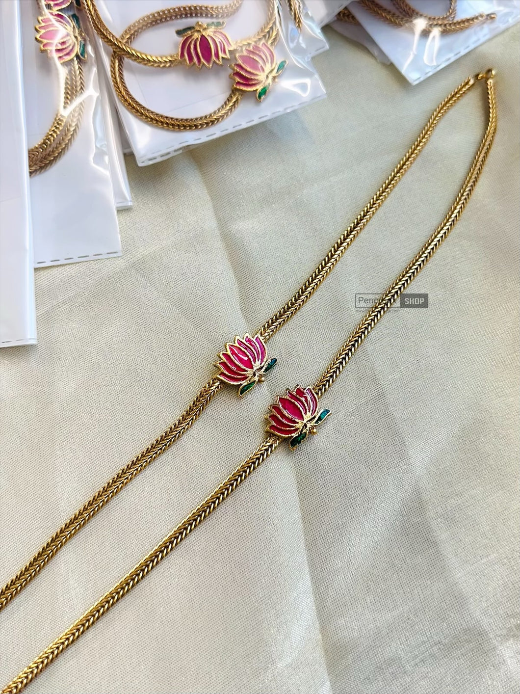 Golden LOTUS ENAMEL Simple Dainty anklet