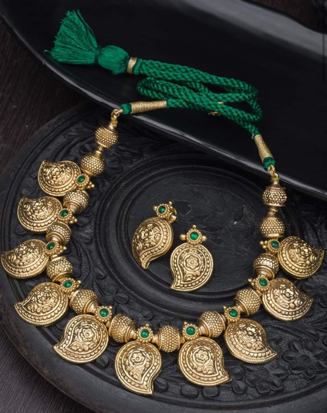 Dainty Mango Green Stone Temple Ethnic Necklace set
