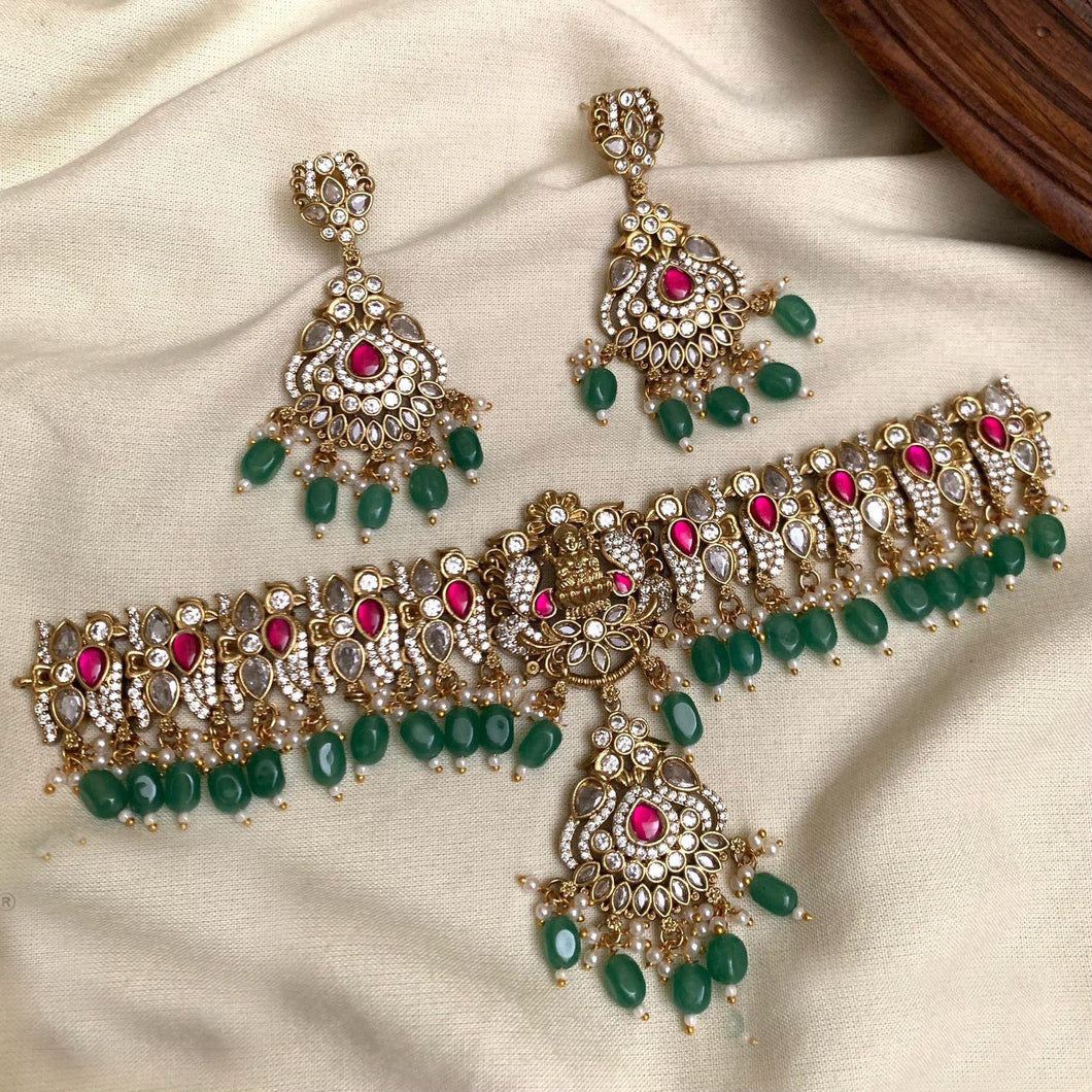 Lakshmi ji Premium Kemp stone Heavy Choker pachi kundan necklace Temple set