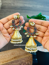Load image into Gallery viewer, Nandi Golden German silver Jhumka earrings
