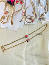 Load image into Gallery viewer, Golden LOTUS ENAMEL Simple Dainty anklet
