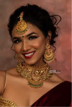 Load image into Gallery viewer, Premium Matte Ganpati Ethnic Choker necklace set
