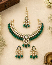 Load image into Gallery viewer, Rani green Drop Kundan back Meenakari Necklace set
