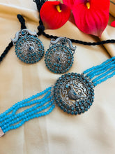 Load image into Gallery viewer, Blue firozi Peacock Choker necklace  set
