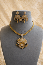 Load image into Gallery viewer, Lotus cz Ethnic Temple Necklace set

