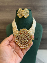 Load image into Gallery viewer, White Pearl Peacock Pachi Kundan long Mala set
