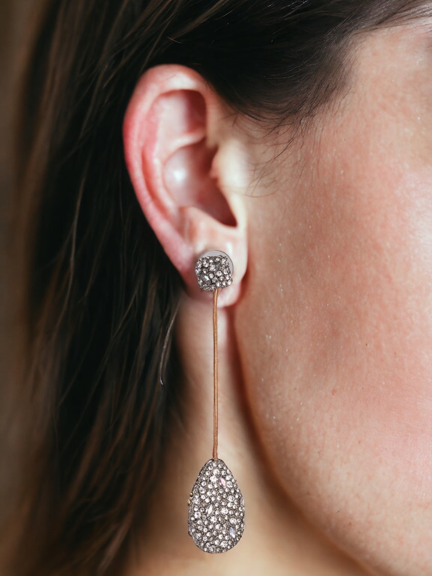 White silver Long dangling party earrings IDW