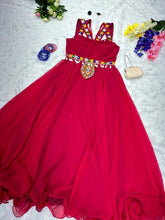 Load image into Gallery viewer, PRE ORDER Navratri Special Anarkai Gown
