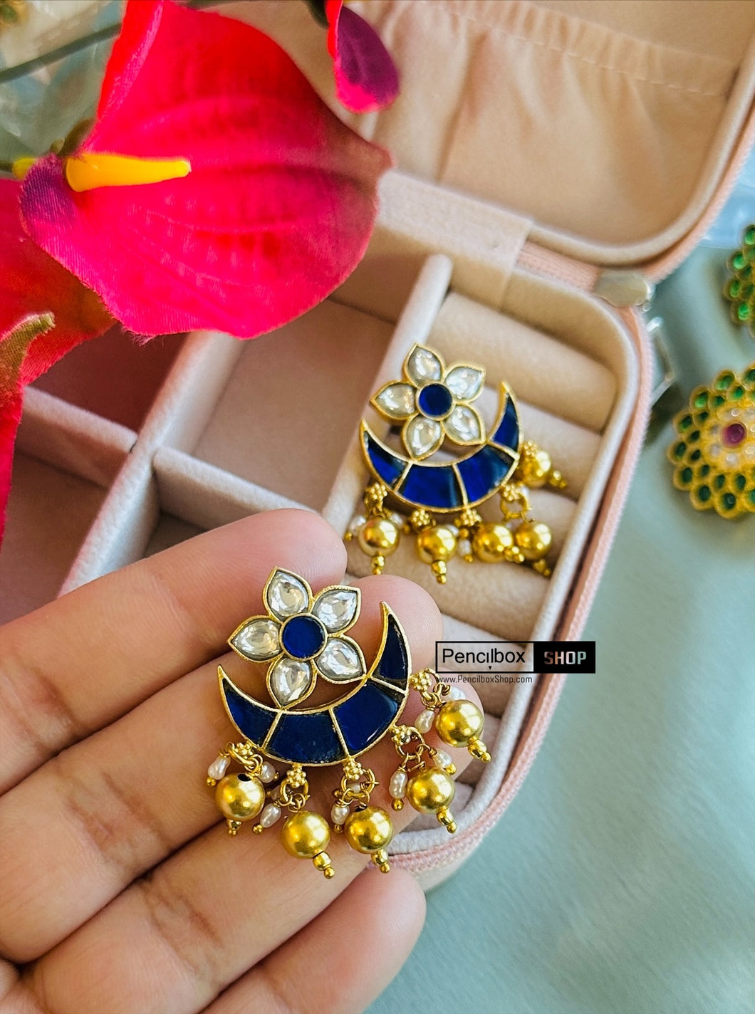 Real Jadau flower dual Tone golden pearl Stud earrings